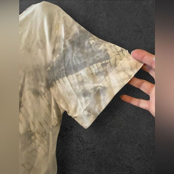 Karen Kane countryside Tess tie front top tie dye, 100% rayon NWT Size S - Picture 4 of 10